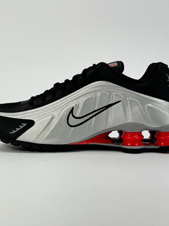 Nike Shox R4 \'Black Metallic Silver\' HQ1988-002 Multi Size main image 10